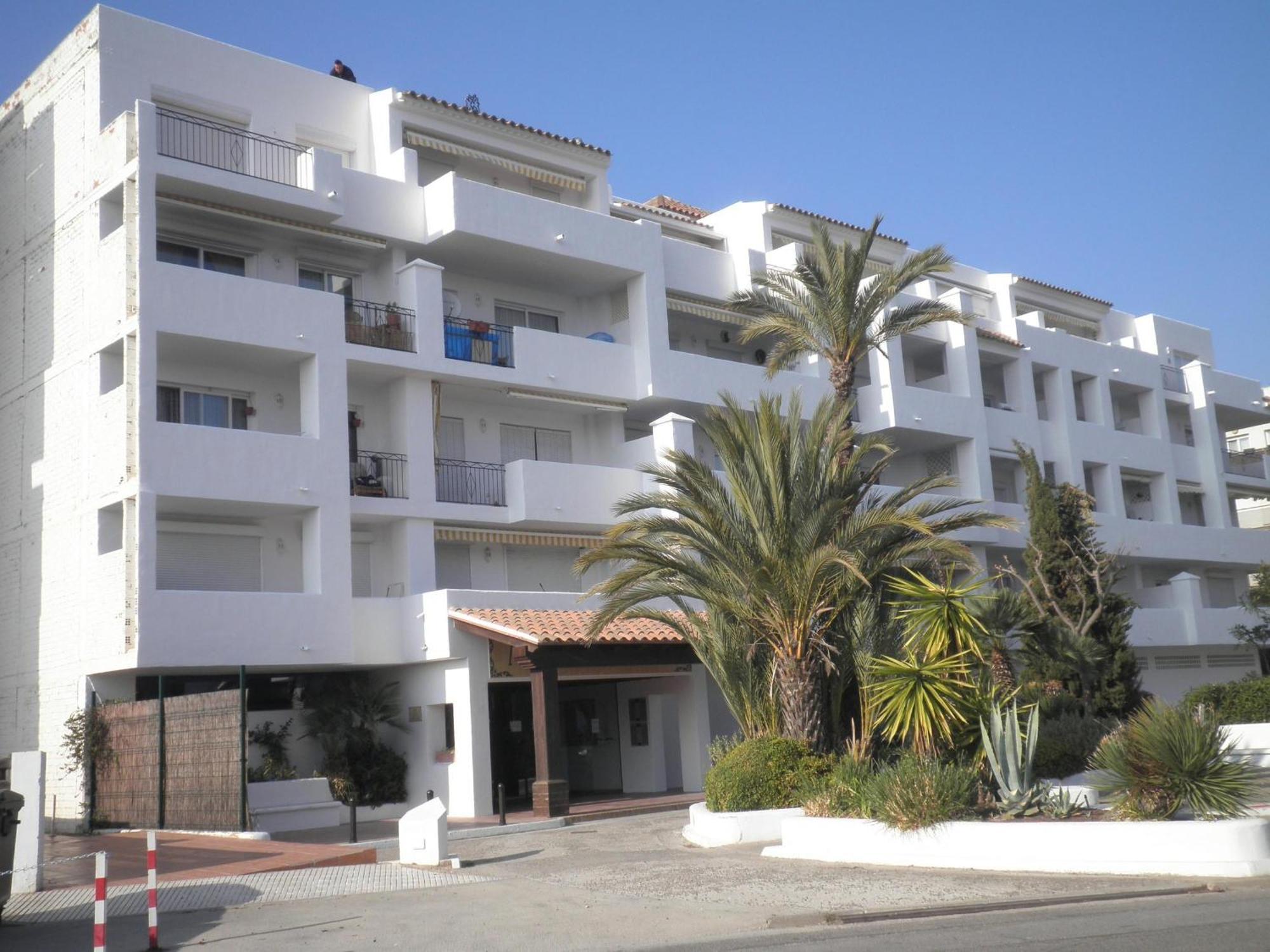 Apartment En Zona Tranquila Con Piscina Salada, Cerca De La Playa Y Parque Natural, Ideal Senderismo. - Es-258-96